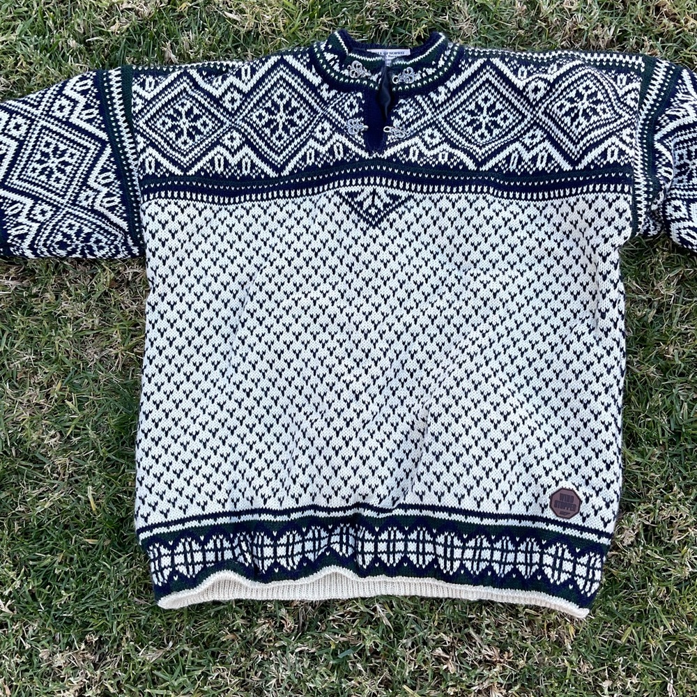 Dale of Norway Mens Sweater.